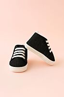 Unisex Soft Cotton Baby Shoes & Socks Gift Set (0–12 Months) – Black