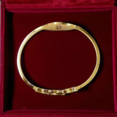 Dainty Butterfly and Clover Bangle with Textured Finish