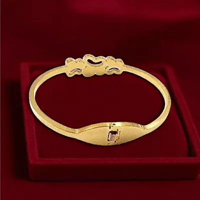 Dainty Butterfly and Clover Bangle with Textured Finish