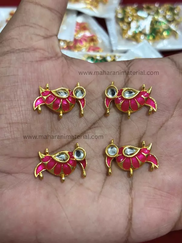Fancy Koyal Pendant
