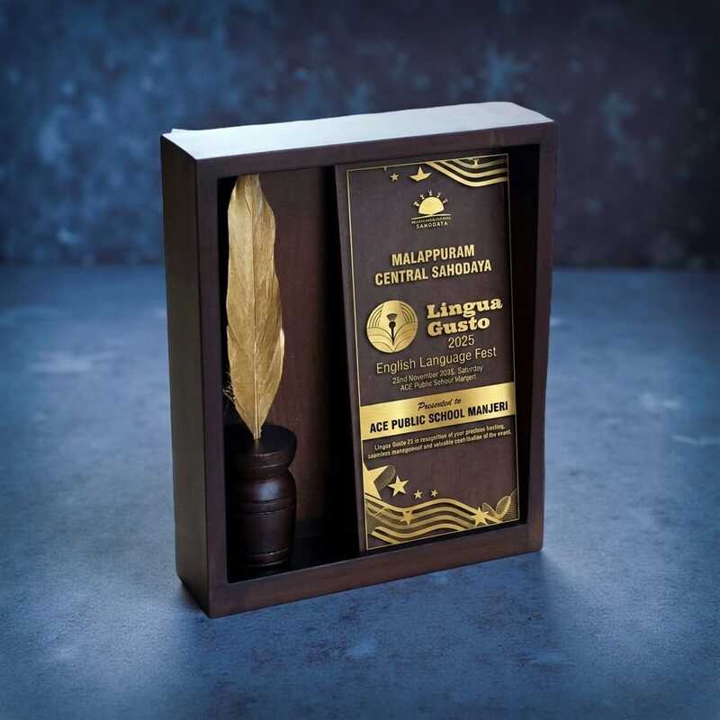 DSN-174 HANDICRAFT BOX WITH FEATHER 10"X 8"