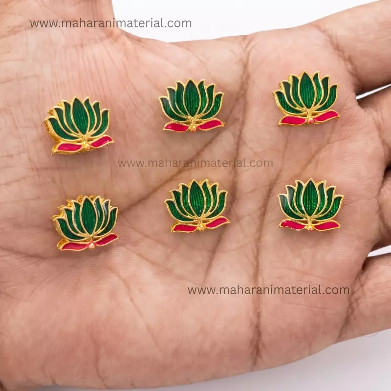 Meena Lotus | Size M