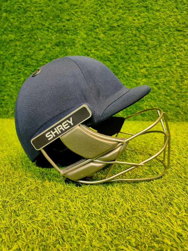 Cricket Helmet - SHREY - A/C AIR TITANIUM 2.0