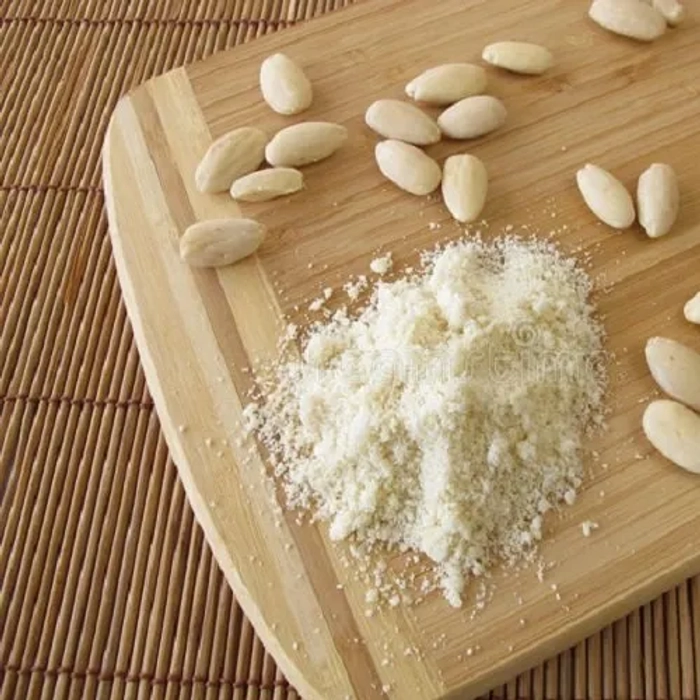 Blanched almond flour 200g