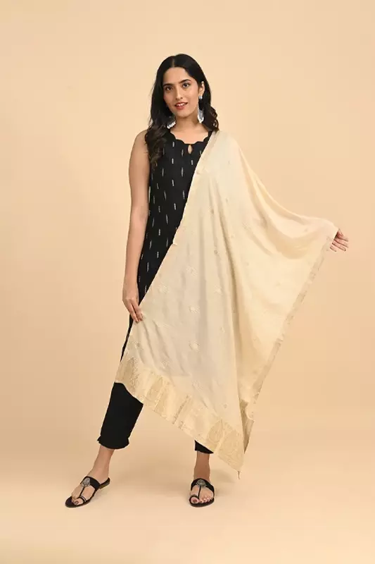 Women Woven Design Jacquard Shawl-SS