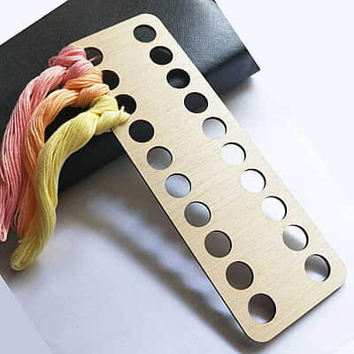 Wooden Thread Holder