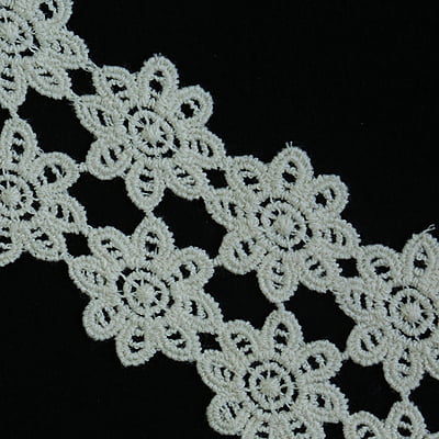 Lace Off white Design 18