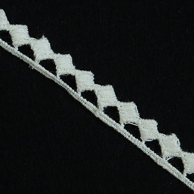 Lace Off white Design 12