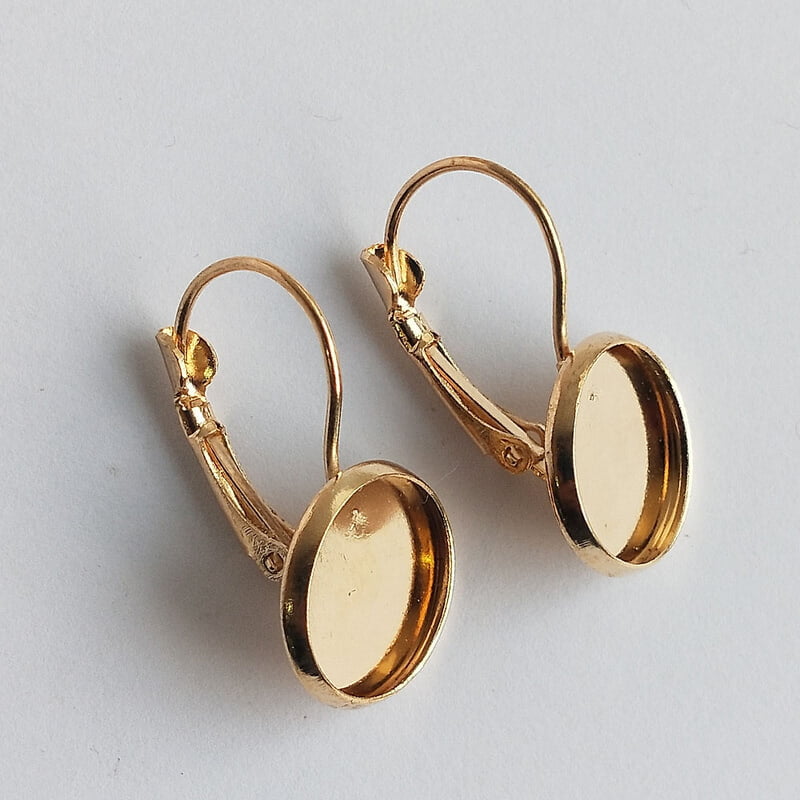 Leverback Earring Gold 12 mm Leverback Earring Gold 12 mm