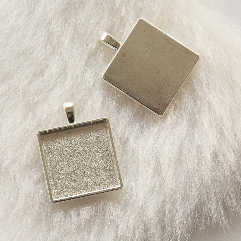 Pendant Silver Modal 117 Pendant Silver Modal 117