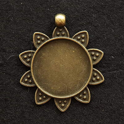 Pendant Antique Bronze Modal 199