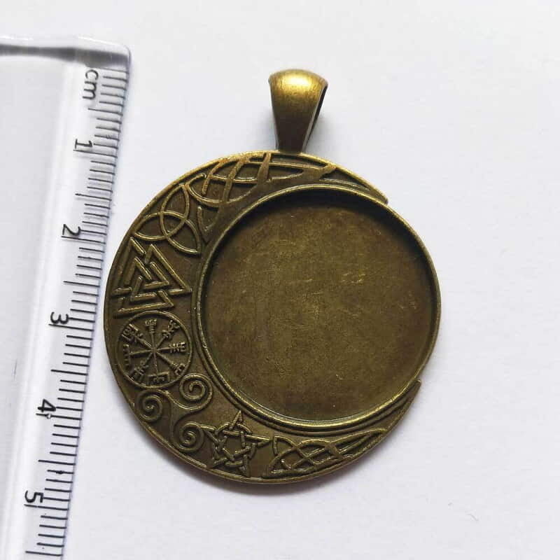 Pendant Antique Bronze Modal 139 Pendant Antique Bronze Modal 139