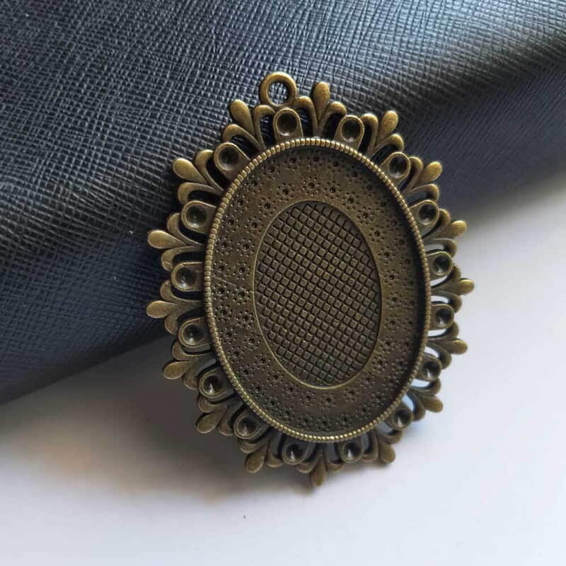 Pendant Antique Bronze Modal 121