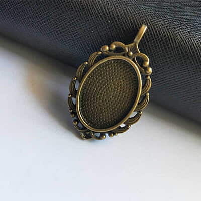 Pendant Antique Bronze Modal 111