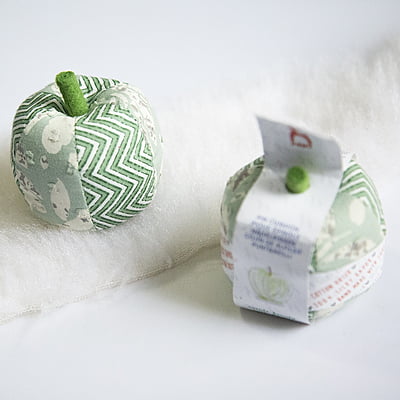Pony Pin Cushion  Apple Modal 1