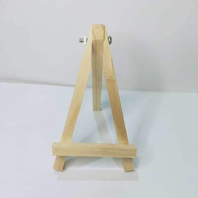Wooden Easel   5"