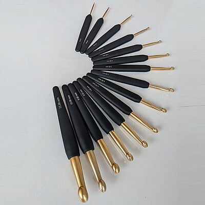 KnitPro Gold Aluminum Crochet Hook with Black Handle KnitPro Gold Aluminum Crochet Hook with Black Handle