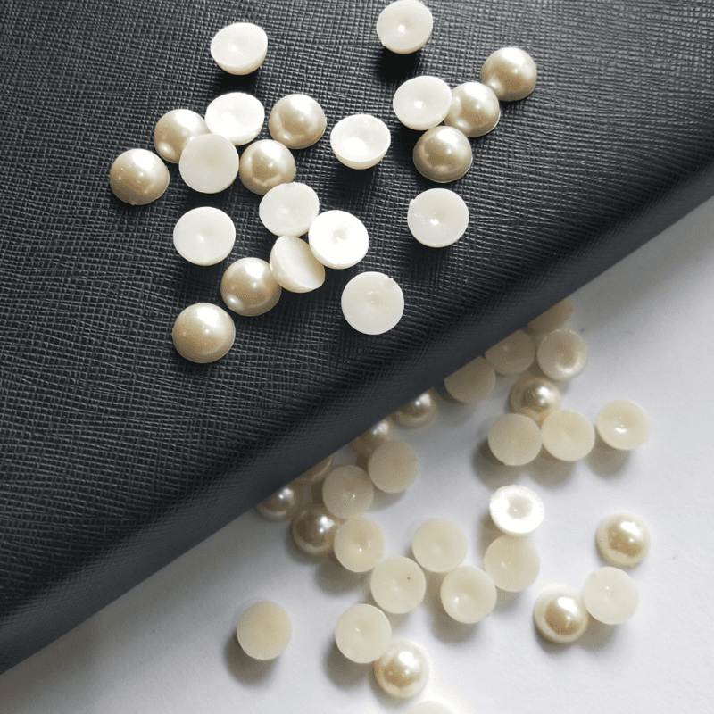 Ceramic Half Cut Beads Cream 10mm Ceramic Half Cut Beads Cream 10mm