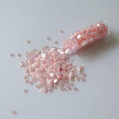 Pastel sequins 4 mm Pastel sequins 4 mm