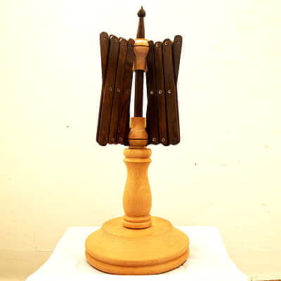 Yarn Swift - Modal 1 Yarn Swift - Modal 1