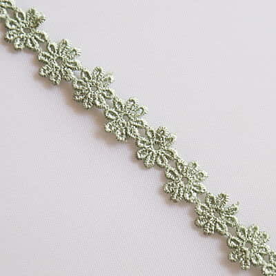 flower-colour-lace-medium-849