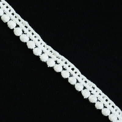 Lace Off white Design 23