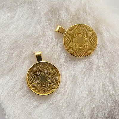 Pendant Gold  Modal 104