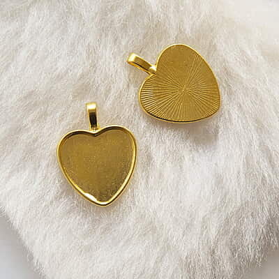 Pendant Gold  Modal 102