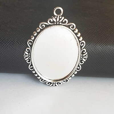 Pendant Chrome Silver 106