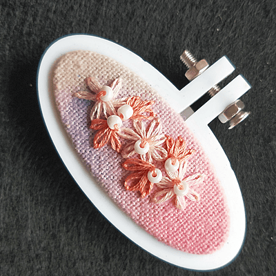 Mini Hoop Horizontal Oval White Big Mini Hoop Horizontal Oval White Big