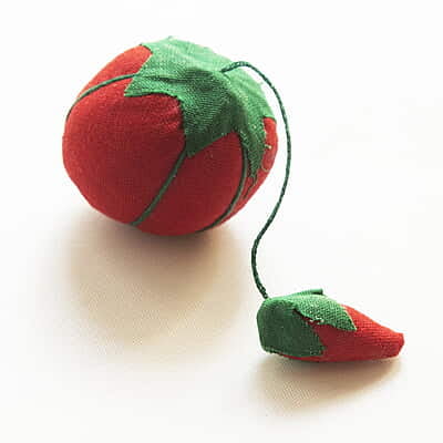 Jyoti Pin Cushion Tomato Jyoti Pin Cushion Tomato