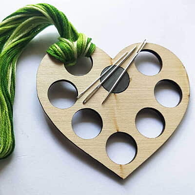 Wooden Thread Holder