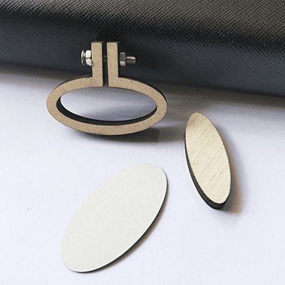 Mini Hoop Horizontal Oval Veneer Small Mini Hoop Horizontal Oval Veneer Small