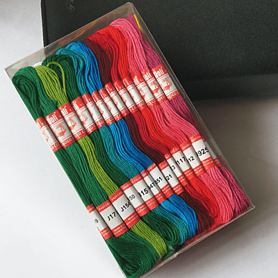 Doli Embroidery Thread Set J5555 - 50 pcs Doli Embroidery Thread Set J5555 - 50 pcs