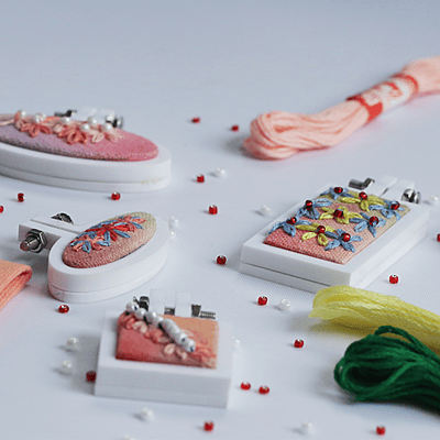 Mini Hoop Horizontal Oval White Small Mini Hoop Horizontal Oval White Small