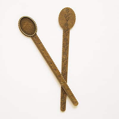 Antique Bronze Book Mark Modal 113 Antique Bronze Book Mark Modal 113