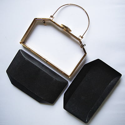Clutch Bag Frame Modal Three