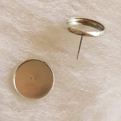 Ear Stud Chrome Silver Ear Stud Chrome Silver