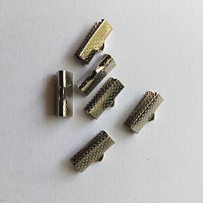 Metal crimp Metal crimp