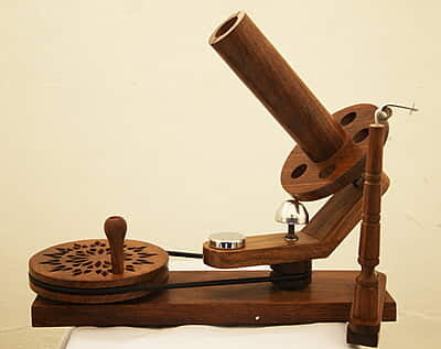 Yarn Winder - Modal 2 Yarn Winder - Modal 2
