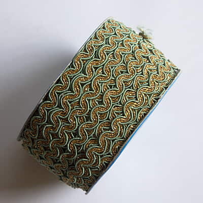 Gold Lace Design 107