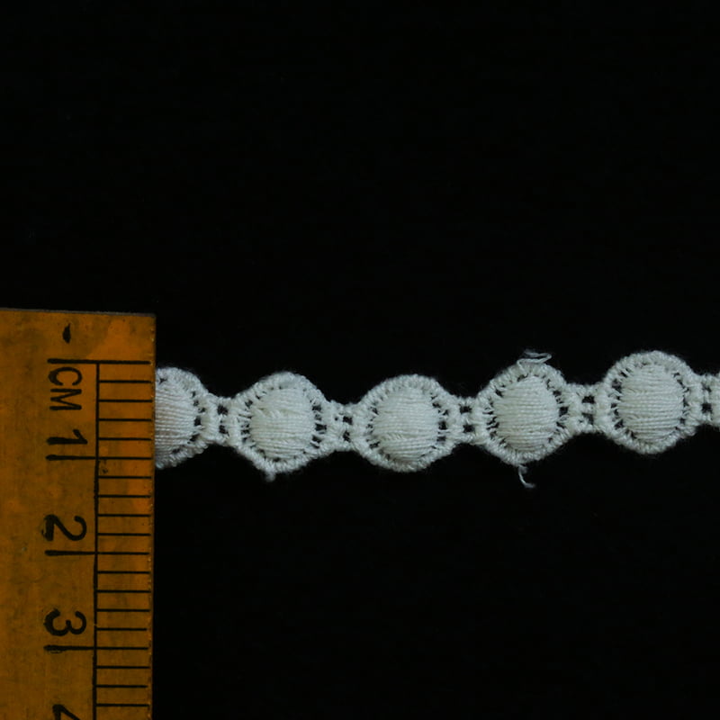 Lace Off white Design 20