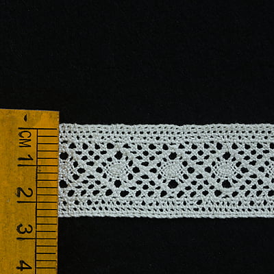 Lace Off white Design 08