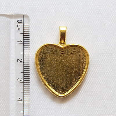 Pendant Gold  Modal 102