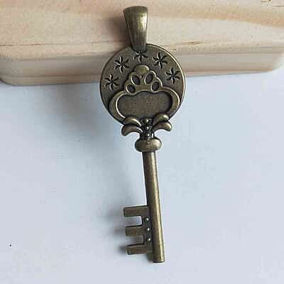 Pendant Antique Bronze Modal 221 Pendant Antique Bronze Modal 221