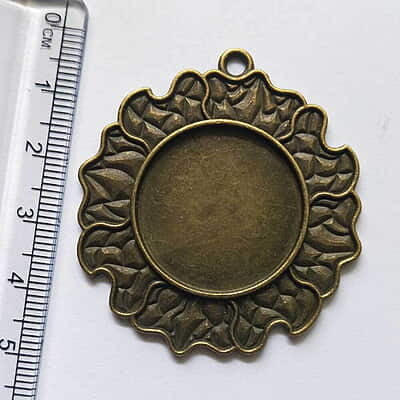 Pendant Antique Bronze Modal 169