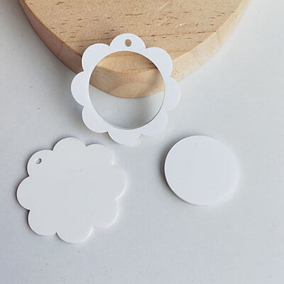 Mini Hoop Flower White 4 cm Mini Hoop Flower White 4 cm