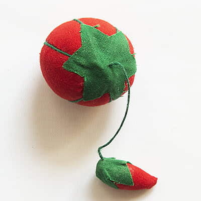 Jyoti Pin Cushion Tomato Jyoti Pin Cushion Tomato