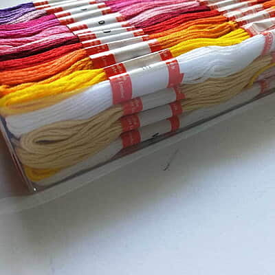Doli Embroidery Thread Set J8888 - 50 pcs Doli Embroidery Thread Set J8888 - 50 pcs