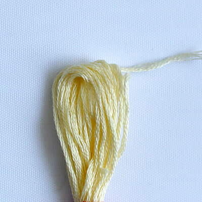 Doli Embroidery Thread J2844 Doli Embroidery Thread J2844